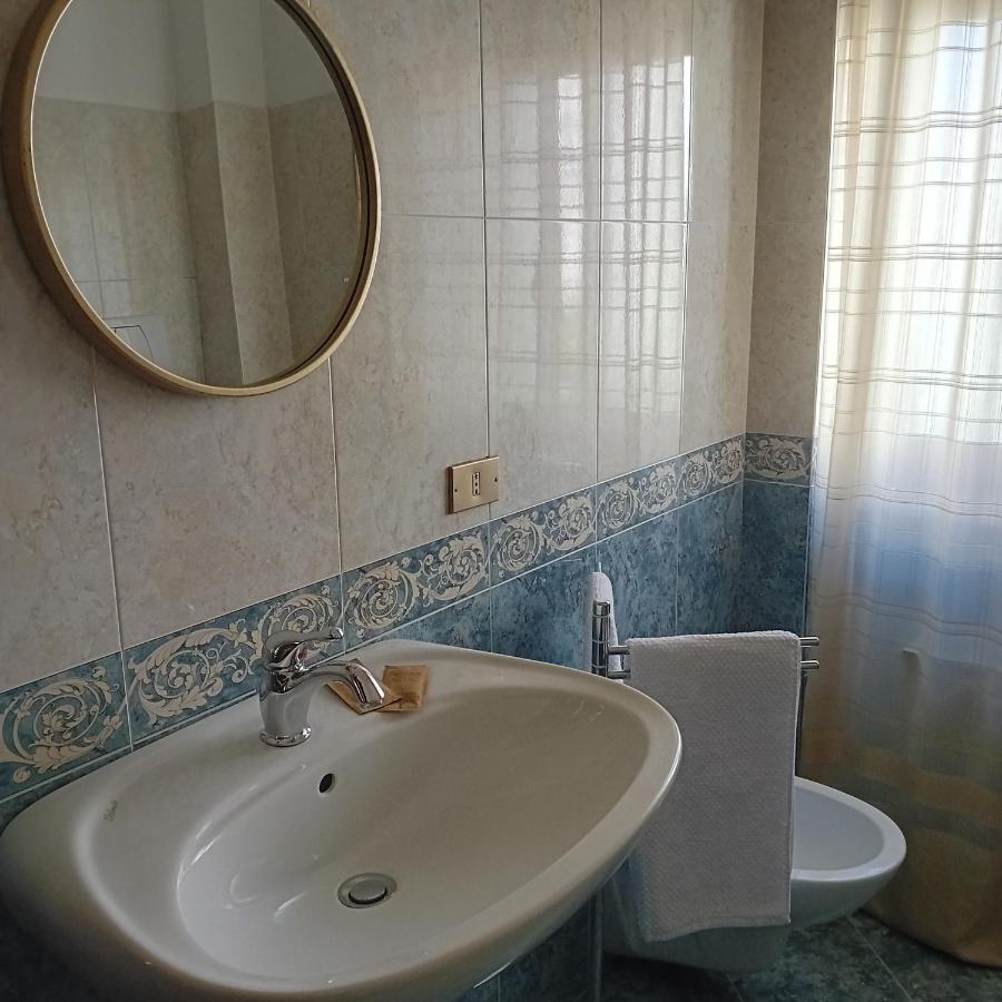 Appartamento Luzzi Tagliacozzo Bagian luar foto